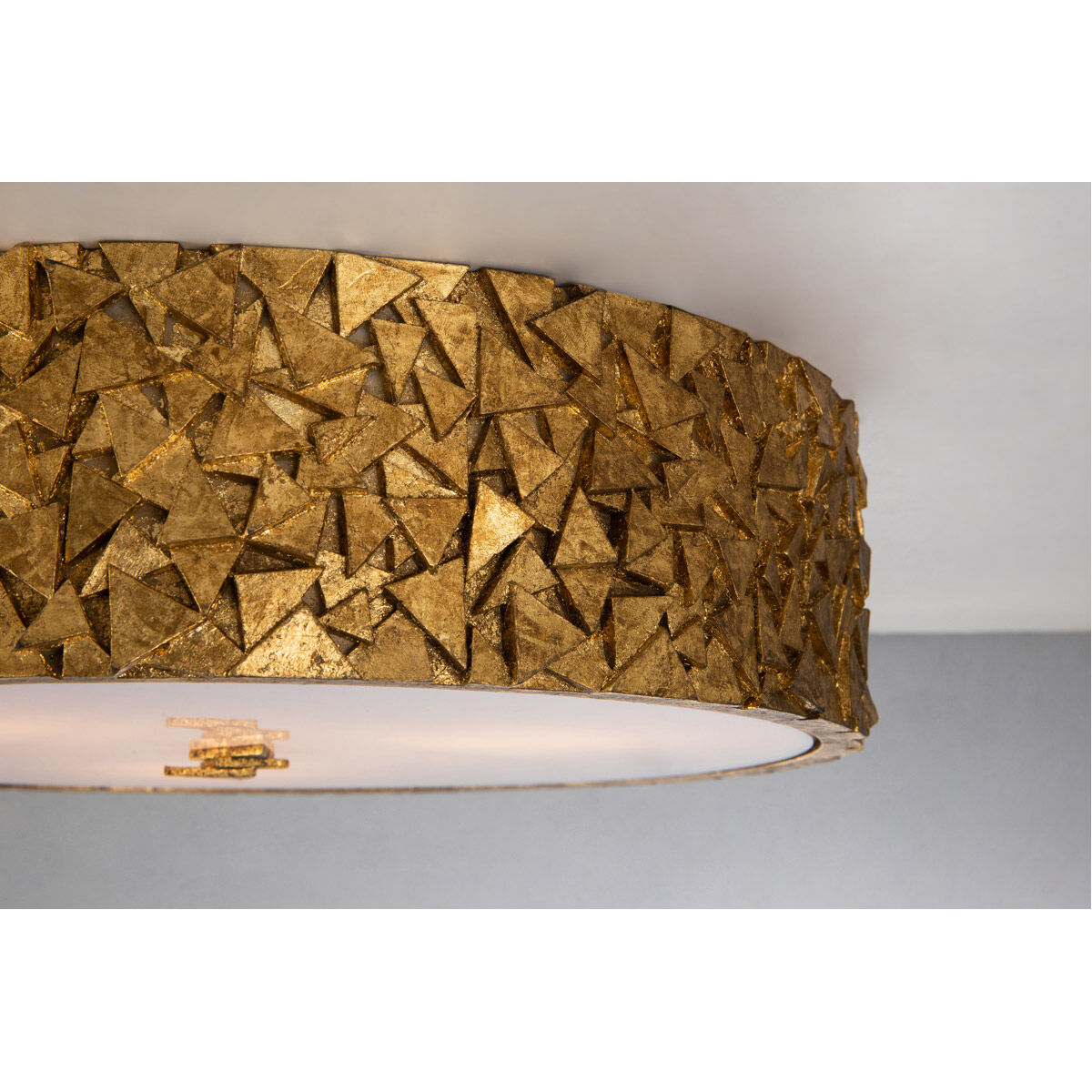 Mosaic 3 Light Gold Bath/Flush Mounts Ceiling Light in Gold Leaf with Antique